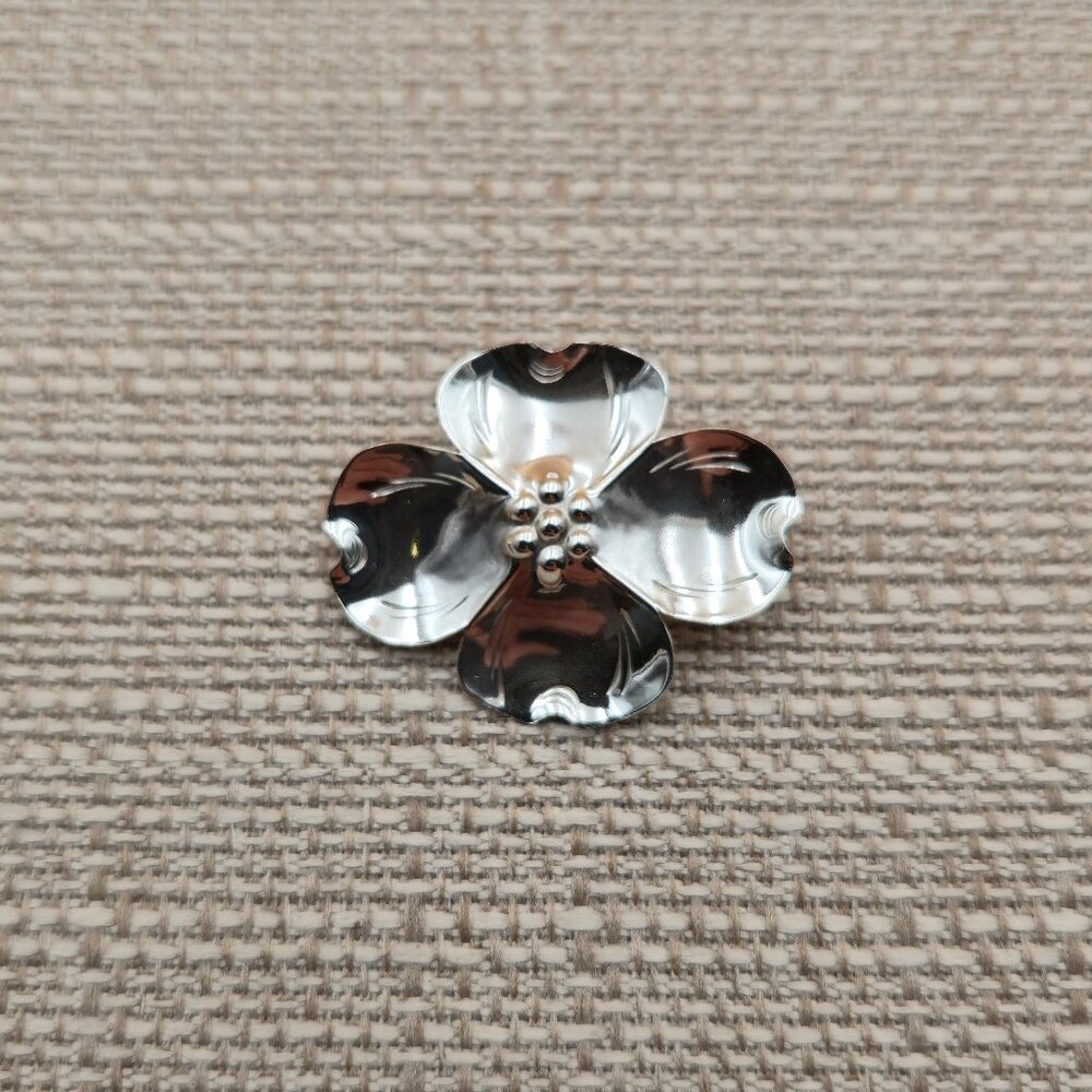 Sterling Silver Dogwood Flower Nature Pin Brooch A5101